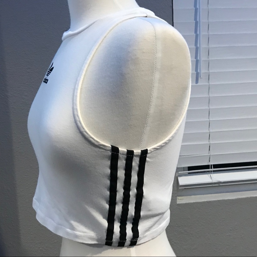 Adidas top - Picture 3 of 4